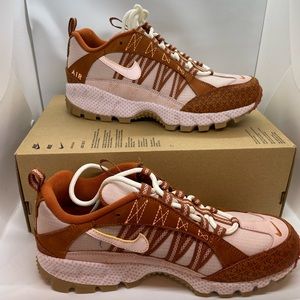 NEW NIKE AIR HUMARA FM Dark Russet/ Peach Cream Men’s Shoes Sz: 8.5 #FQ1099-200